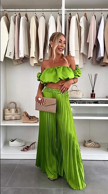 versace helanke: Dvodelni ženski komplet – plisirane široke pantalone i crop top sa — 7