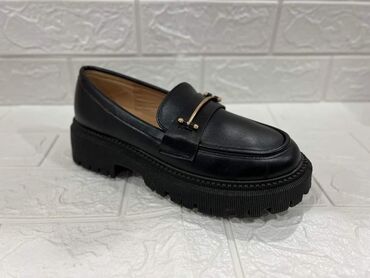 Cipele: Cipele — 10