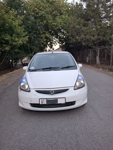 авто в лизинг без банка: Honda Fit: 2004 г., 1.3 л, Вариатор, Бензин, Хэтчбэк