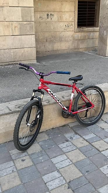 gurcustan velosiped bazari: Problemi yoxdu əla vəziyətdədi orjinal shimano top var üstündə — 1