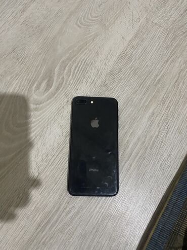 редим 10 с: IPhone 8 Plus, Б/у, 64 ГБ, Черный, Зарядное устройство, Чехол, 78 %