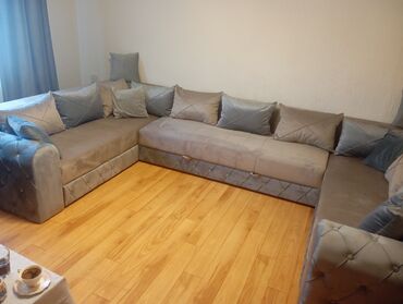 Ugaone garniture: Ugaone garniture – udobne, prostrane i elegantne Opis: - Moderan — 15