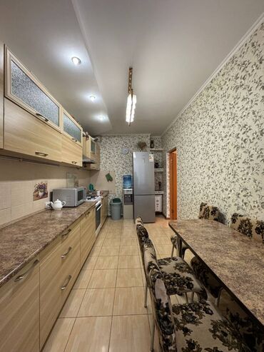 помещение для кухни: 4 комнаты, 98 м², Индивидуалка, 1 этаж, Евроремонт