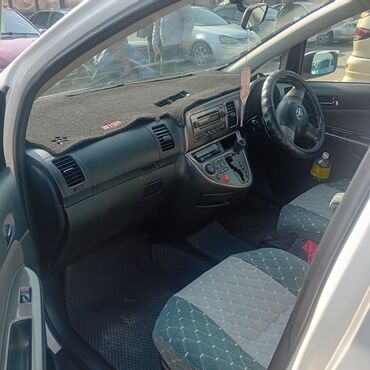 Toyota: Toyota WISH: 2003 г., 1.8 л, Автомат, Бензин, Универсал — 8