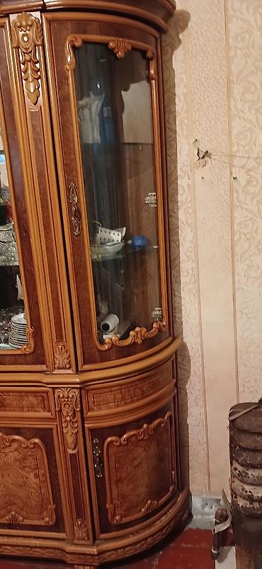 Dolab vitrinləri: Şüşəli dolab vitrini — 10