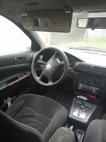 Volkswagen Passat: 1999 г., 1.8 л, Автомат, Бензин, Седан