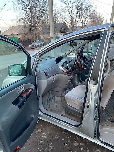 Toyota: Toyota Estima: 2002 г., 2.4 л, Автомат, Бензин, Минивэн — 10