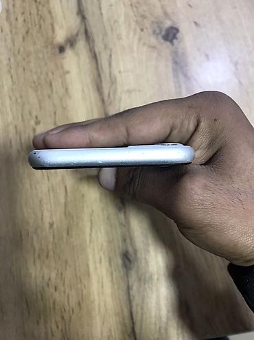 iphone z: IPhone 11, 128 GB, Ağ, Face ID — 4