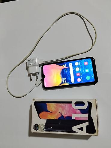 samsung a 100 qiymeti: Samsung Galaxy A10, 32 GB, rəng - Qara — 2