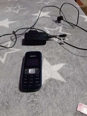 Nokia: Nokija 1209 ispravn telefon radi na sve mreze baterija par dana drzi na lalafo.rs — 10 Nokia: Nokija 1209 ispravn telefon radi na sve mreze baterija par dana drzi — 10