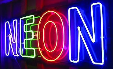 Изготовление рекламных конструкций: | Вывески, | Разработка дизайна — 8