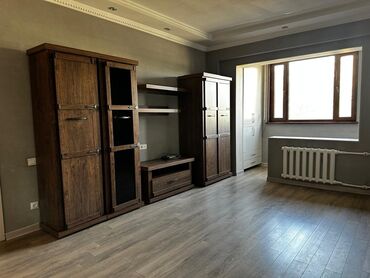 арендовать квартиру для офиса: 1 комната, 35 м², 105 серия, 2 этаж