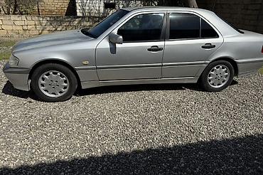 Mercedes-Benz: Mercedes-Benz C‑Class (W202) sedan - Kuzov: sedan, gümüşü rəng - — 10