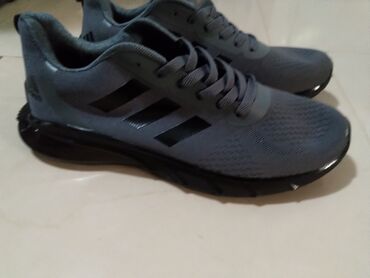 Patike: Patike, Adidas, veličina - 46 — 6