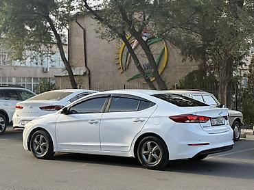 rolls royce phantom: Hyundai Elantra: 2017 г., 1.7 л, Автомат, Дизель, Седан — 2