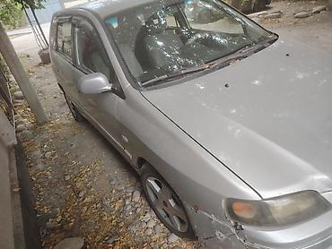 Mitsubishi Space Star: 2002 г., 1.6 л, Автомат, Бензин, Универсал