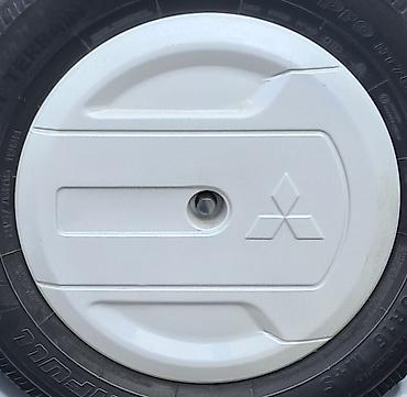 diska: İşlənmiş Kolpak Mitsubishi R 16 — 1