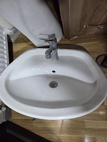 бак для воды в квартиру: Keramik ayaqüstü lavabo dəsti - Material: sanitar keramika - — 3