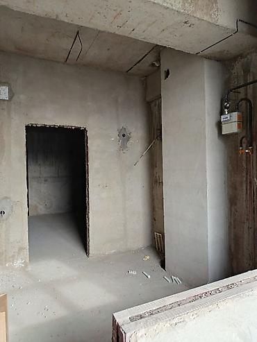 Продажа помещений свободного назначения: Свободное нежилое помещение под офис/кабинет/студию. - Планировка — 9