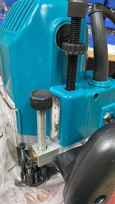 gardena novi sad: MAKITA FREZER GLODALICA ZA DRVO 1600W | Makita frezer-glodalica za — 2