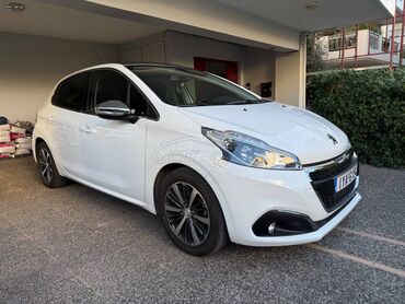 Peugeot: Peugeot 208: 1.2 l. | 2018 έ. 40000 km. Χάτσμπακ