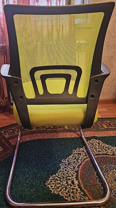 Ofis mebeli: Təcili Ofis kreslosu satılır – mesh arxa dayaq və metal rels ayaqlıq — 3