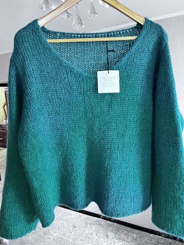 Женская одежда: Женский свитер M (EU 38), L (EU 40), цвет - Зеленый