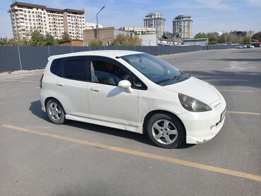 шина газ: Honda Fit: 2002 г., 1.3 л, Бензин, Хетчбек