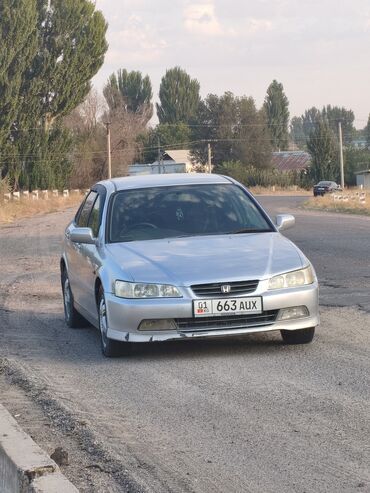 рассрочку машина алам: Honda Accord: 2001 г., 1.8 л, Автомат, Бензин, Седан
