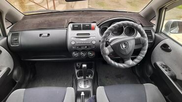 накладки на фит: Honda Fit: 2003 г., 1.3 л, Вариатор, Бензин, Хэтчбэк