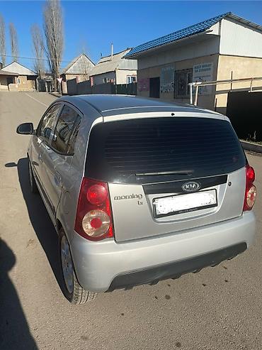 Kia: Kia Morning: 2010 г., 1 л, Бензин — 5