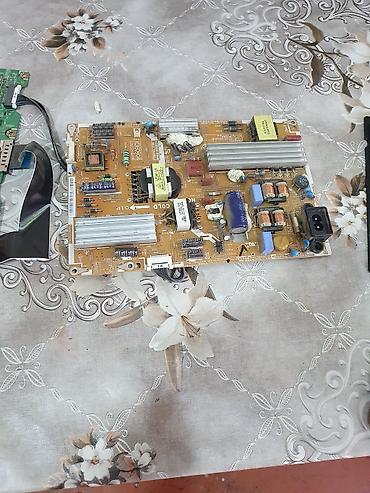 Məhsul: Televizor üçün elektron plata dəsti Tərkib: - Güc bloku lalafo.az -da Məhsul: Televizor üçün elektron plata dəsti Tərkib: - Güc bloku