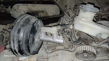 corolla runx: Комплект тормозных колодок Honda 2002 г., Б/у, Оригинал, Япония