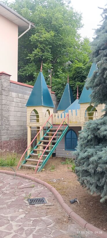 дом село манас: 337 м², 6 комнат