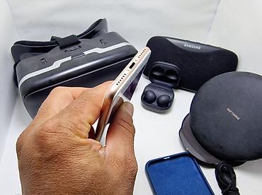 Apple iPhone: IPhone 8, Б/у, 64 ГБ, Золотой, Зарядное устройство, 100 % — 2