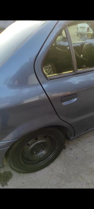 Iran Khodro: Iran Khodro Samand: 1.8 l | 2006 il Sedan — 8