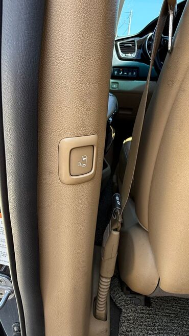 Kia: Kia Carnival: 2019 г., 2.2 л, Автомат, Дизель, Минивэн at lalafo.kg — 25 Kia: Kia Carnival: 2019 г., 2.2 л, Автомат, Дизель, Минивэн — 25