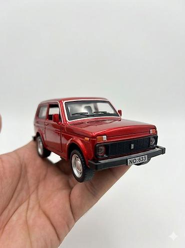 nerf satisi: Metall miniatür sedan avtomobil modeli - Material: metal gövdə — 10