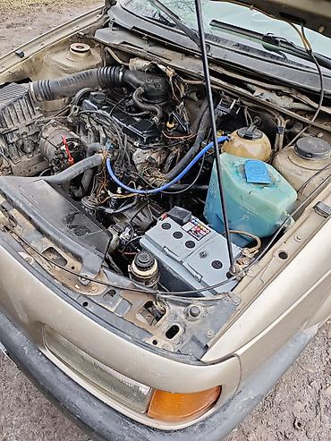 e klass: Volkswagen Passat Variant: 1990 г., 1.8 л, Механика, Бензин, Универсал — 6