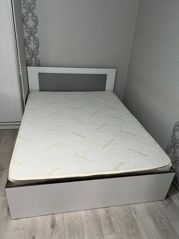 двухярустная кровать: Двуспальная Кровать, Новый