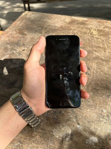 iphone 11 pro vietnam: IPhone 7, 128 GB, Jet Black