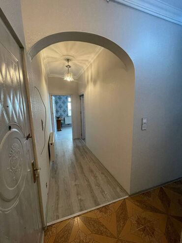 Uzunmüddətli kirayə mənzillər: Mənzil kirayə verilir. Olimpik starın yanında,Tibb universitetinə — 8