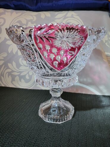 Ostalo posuđe: Bombonijera nova kristal,rucni rad Anna Hutte 70,80te. Bimbonijera na lalafo.rs — 3 Ostalo posuđe: Bombonijera nova kristal,rucni rad Anna Hutte 70,80te. Bimbonijera — 3