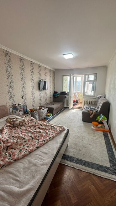 снять квартиру в частном секторе: 1 комната, 32 м², 104 серия, 4 этаж, Косметический ремонт