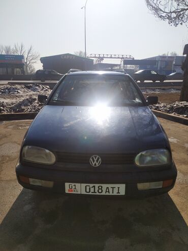 мерс лупарик универсал: Volkswagen Golf: 1995 г., 1.8 л, Механика, Бензин, Универсал