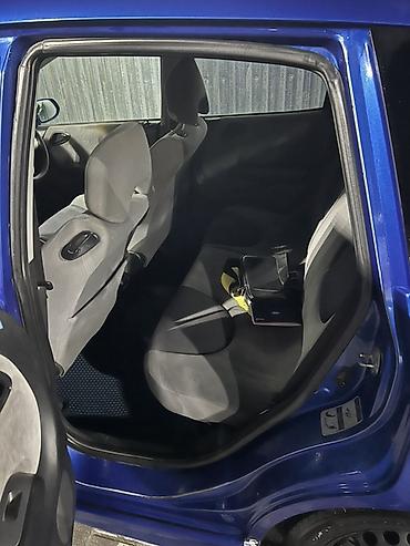 падушка хонда фит: Honda Fit: 2004 г., 1.3 л, Вариатор, Бензин, Хэтчбэк — 5