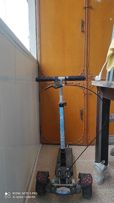 Samokatlar: Skuter 100 manata alinib 50 manata satilir.ucuzlu skuterlerden — 2
