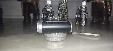 Фотоаппараты: Компактная цифровая камера - Форм‑фактор мини-«ретро» с ремешком на — 6