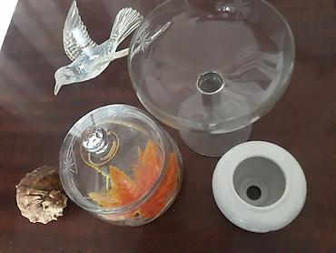 payız dekorları: - ZAREEN TEA CEYLON metal qutu: Qırmızı rəngli, kvadrat formalı — 3