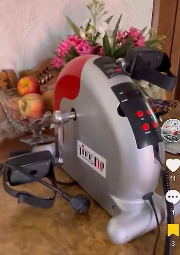 ştanq stolu: LifeTop elektrik pedal-trenajor - Masa üstü kompakt dizayn: həm ayaq — 3